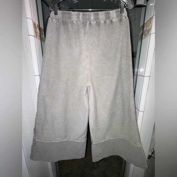 Easel Let's Chill Comfy Wide Leg Pants in Ash size medium - Picture 7 of 9